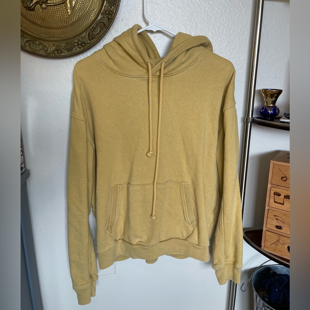 Yellow Levi’s Hoodie